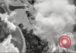 Standbild Doolittle Raid über Marcus Insel Marcus Island Pacific Ocean, 1942, aus Sekunde 31 historischem Filmmaterial Videoclip 65675065473