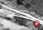 Standbild Doolittle Raid über Marcus Insel Marcus Island Pacific Ocean, 1942, aus Sekunde 44 historischem Filmmaterial Videoclip 65675065473