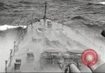 Standbild Task Force 16 mit Doolittle raiders im Gange Zweiten Weltkrieg Pazifik, 1942, aus Sekunde 36 historischem Filmmaterial Videoclip 65675065474