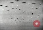 Immagine di Il D-day durante lo sbarco in Normandia della seconda guerra mondiale Normandia Francia, 1944, secondo 28 filmato di repertorio 65675065481