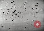 Immagine di Il D-day durante lo sbarco in Normandia della seconda guerra mondiale Normandia Francia, 1944, secondo 43 filmato di repertorio 65675065481