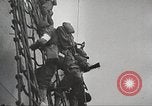 Immagine di Il D-day durante lo sbarco in Normandia della seconda guerra mondiale Normandia Francia, 1944, secondo 56 filmato di repertorio 65675065481