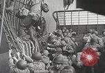 Immagine di Il D-day durante lo sbarco in Normandia della seconda guerra mondiale Normandia Francia, 1944, secondo 59 filmato di repertorio 65675065481