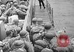 Immagine di Sbarco in Normandia durante la seconda guerra mondiale Normandia Francia, 1944, secondo 34 filmato di repertorio 65675065482