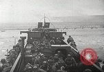Immagine di Sbarco in Normandia durante la seconda guerra mondiale Normandia Francia, 1944, secondo 45 filmato di repertorio 65675065482
