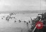 Immagine di Sbarco in Normandia durante la seconda guerra mondiale Normandia Francia, 1944, secondo 60 filmato di repertorio 65675065482
