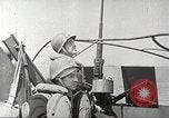 Immagine di Americano di rinforzi di truppa di terra in Normandia Normandia Francia, 1944, secondo 61 filmato di repertorio 65675065484