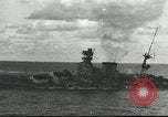 Image HMS Barham Mer Méditerranée, 1941, de la seconde 23 séquences d'archives historiques vidéo 65675065533