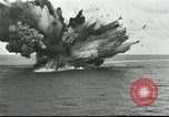 Image HMS Barham Mer Méditerranée, 1941, de la seconde 58 séquences d'archives historiques vidéo 65675065533
