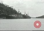 Standbild Reinigung von Canal Panama Canal, 1916, aus Sekunde 23 historischem Filmmaterial Videoclip 65675065536