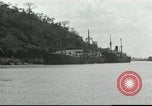 Standbild Reinigung von Canal Panama Canal, 1916, aus Sekunde 25 historischem Filmmaterial Videoclip 65675065536