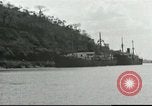 Standbild Reinigung von Canal Panama Canal, 1916, aus Sekunde 26 historischem Filmmaterial Videoclip 65675065536