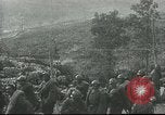 Standbild italienische Soldaten Carso Italien, 1916, aus Sekunde 18 historischem Filmmaterial Videoclip 65675065537