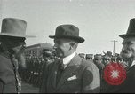 Standbild Botschafter Henry P Fletcher kommt in Mexiko Laredo Mexiko, 1917, aus Sekunde 37 historischem Filmmaterial Videoclip 65675065544