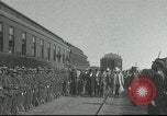 Standbild Botschafter Henry P Fletcher kommt in Mexiko Laredo Mexiko, 1917, aus Sekunde 42 historischem Filmmaterial Videoclip 65675065544