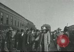 Standbild Botschafter Henry P Fletcher kommt in Mexiko Laredo Mexiko, 1917, aus Sekunde 50 historischem Filmmaterial Videoclip 65675065544