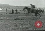 Standbild griechische Soldaten Athen Griechenland, 1915, aus Sekunde 31 historischem Filmmaterial Videoclip 65675065545