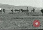 Standbild griechische Soldaten Athen Griechenland, 1915, aus Sekunde 44 historischem Filmmaterial Videoclip 65675065545