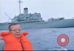 Standbild amerikanische Schiffe Sao Miguel Island Azoren, 1968, aus Sekunde 14 historischem Filmmaterial Videoclip 65675065557