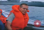 Standbild amerikanische Schiffe Sao Miguel Island Azoren, 1968, aus Sekunde 22 historischem Filmmaterial Videoclip 65675065557