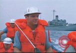 Standbild amerikanische Schiffe Sao Miguel Island Azoren, 1968, aus Sekunde 25 historischem Filmmaterial Videoclip 65675065557