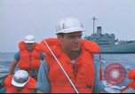 Standbild amerikanische Schiffe Sao Miguel Island Azoren, 1968, aus Sekunde 27 historischem Filmmaterial Videoclip 65675065557