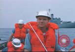 Standbild amerikanische Schiffe Sao Miguel Island Azoren, 1968, aus Sekunde 29 historischem Filmmaterial Videoclip 65675065557