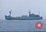 Standbild amerikanische Schiffe Sao Miguel Island Azoren, 1968, aus Sekunde 41 historischem Filmmaterial Videoclip 65675065557