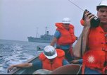 Standbild amerikanische Schiffe Sao Miguel Island Azoren, 1968, aus Sekunde 50 historischem Filmmaterial Videoclip 65675065557