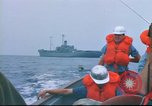 Standbild amerikanische Schiffe Sao Miguel Island Azoren, 1968, aus Sekunde 53 historischem Filmmaterial Videoclip 65675065557