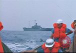 Standbild amerikanische Schiffe Sao Miguel Island Azoren, 1968, aus Sekunde 55 historischem Filmmaterial Videoclip 65675065557
