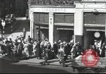 Standbild Besuch in Großbritannien London England, 1954, aus Sekunde 29 historischem Filmmaterial Videoclip 65675065560