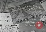 Standbild Besuch in Großbritannien London England, 1954, aus Sekunde 42 historischem Filmmaterial Videoclip 65675065560