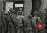 Image des soldats américains Lunéville France, 1944, de la seconde 16 séquences d'archives historiques vidéo 65675065577