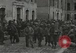 Standbild amerikanische Soldaten Luneville Frankreich, 1944, aus Sekunde 3 historischem Filmmaterial Videoclip 65675065578