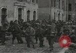 Standbild amerikanische Soldaten Luneville Frankreich, 1944, aus Sekunde 4 historischem Filmmaterial Videoclip 65675065578