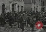 Standbild amerikanische Soldaten Luneville Frankreich, 1944, aus Sekunde 6 historischem Filmmaterial Videoclip 65675065578