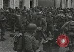 Standbild amerikanische Soldaten Luneville Frankreich, 1944, aus Sekunde 17 historischem Filmmaterial Videoclip 65675065578