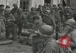 Standbild amerikanische Soldaten Luneville Frankreich, 1944, aus Sekunde 30 historischem Filmmaterial Videoclip 65675065578