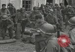 Standbild amerikanische Soldaten Luneville Frankreich, 1944, aus Sekunde 33 historischem Filmmaterial Videoclip 65675065578