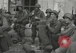 Standbild amerikanische Soldaten Luneville Frankreich, 1944, aus Sekunde 43 historischem Filmmaterial Videoclip 65675065578