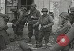 Standbild amerikanische Soldaten Luneville Frankreich, 1944, aus Sekunde 45 historischem Filmmaterial Videoclip 65675065578