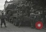 Standbild amerikanische Soldaten Luneville Frankreich, 1944, aus Sekunde 61 historischem Filmmaterial Videoclip 65675065578