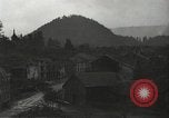 Immagine di Japanese-American 442nd Regimental Combat Team Bruyeres Francia, 1944, secondo 8 filmato di repertorio 65675065582