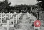 Image 9e Division service commémoratif Sainte-Mère-Eglise France, 1944, de la seconde 20 séquences d'archives historiques vidéo 65675065583