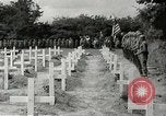 Image 9e Division service commémoratif Sainte-Mère-Eglise France, 1944, de la seconde 23 séquences d'archives historiques vidéo 65675065583