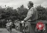 Image 9e Division service commémoratif Sainte-Mère-Eglise France, 1944, de la seconde 34 séquences d'archives historiques vidéo 65675065583