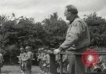 Image 9e Division service commémoratif Sainte-Mère-Eglise France, 1944, de la seconde 41 séquences d'archives historiques vidéo 65675065583