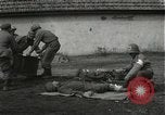 Standbild Japanese-American Infanteristen in Zweiten Weltkrieg Bruyeres Frankreich, 1944, aus Sekunde 4 historischem Filmmaterial Videoclip 65675065588