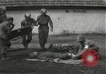 Standbild Japanese-American Infanteristen in Zweiten Weltkrieg Bruyeres Frankreich, 1944, aus Sekunde 6 historischem Filmmaterial Videoclip 65675065588